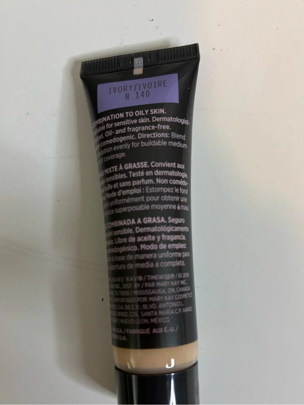 Discontinued Mary Kay TimeWise Matte 3D Foundation - N140 ivory